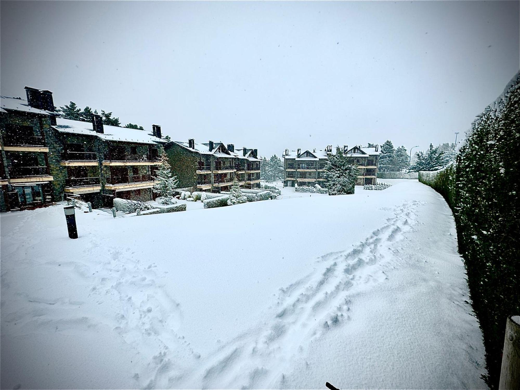 Apartamento Residencia Pista Llarga La Molina Alp Exterior foto